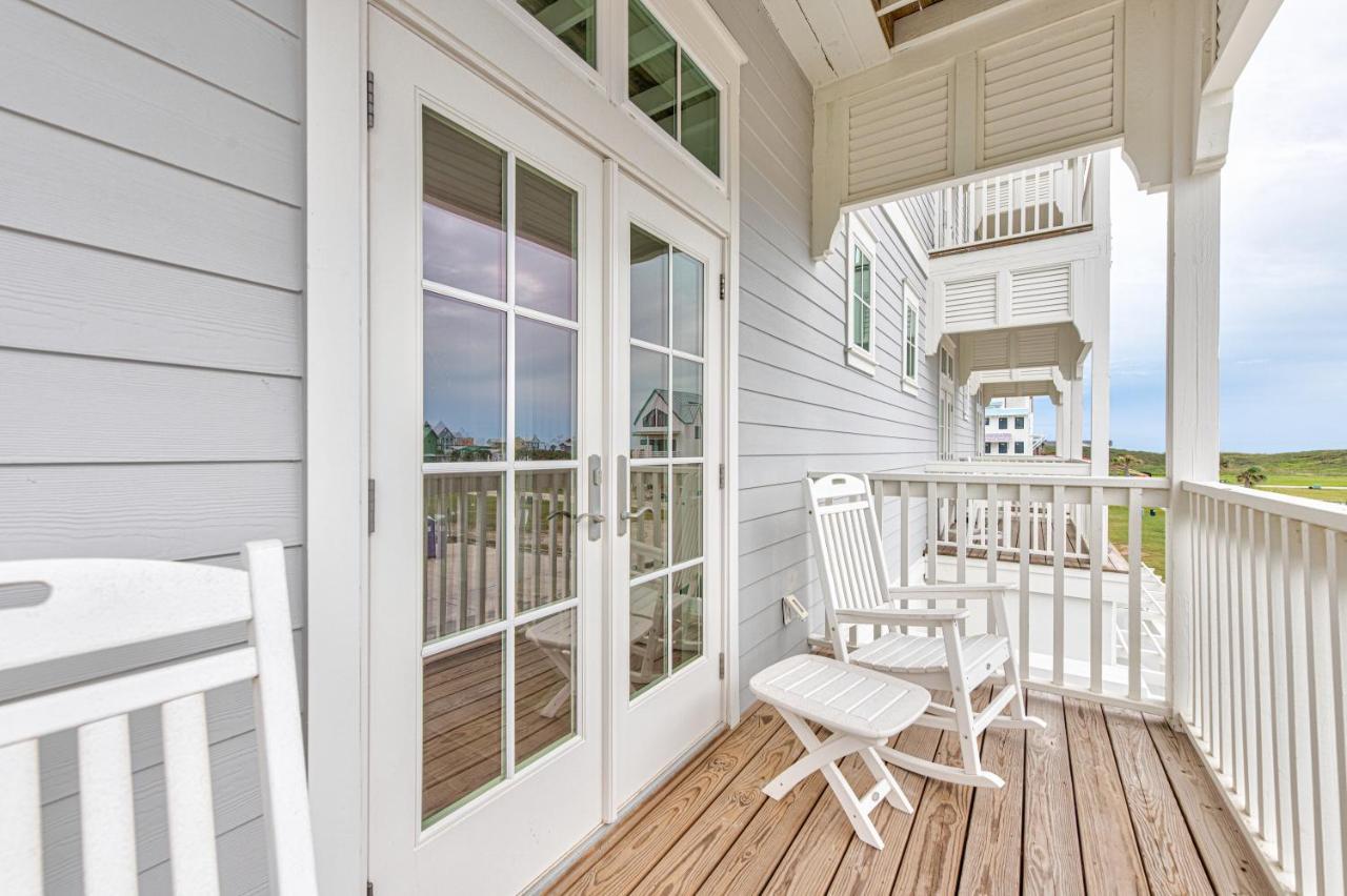 Blowfish Bungalow Rooftop Balcony, Boardwalk To Beach Villa Port Aransas Exterior photo